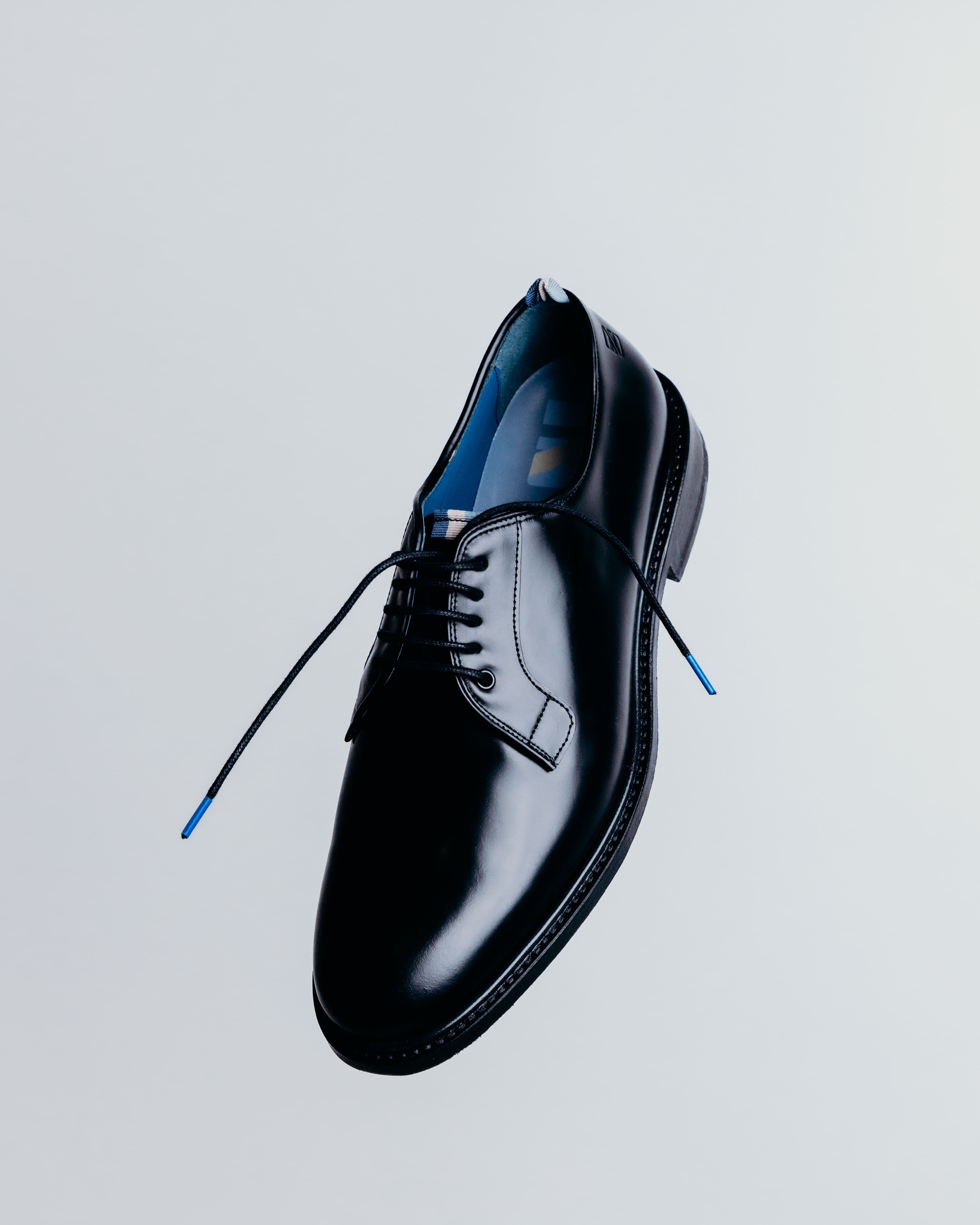 The ZOLE Black Derby
