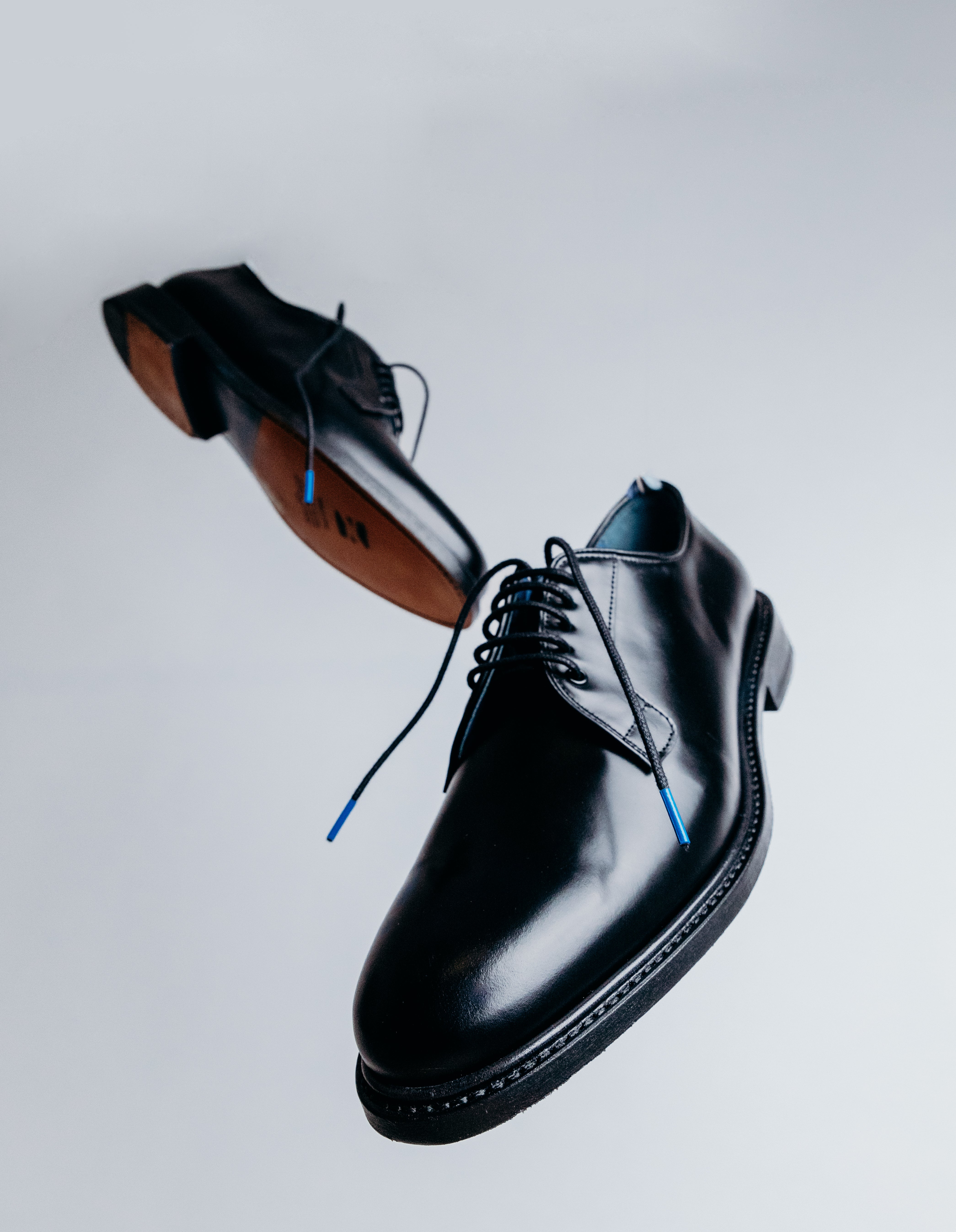 The ZOLE Black Derby