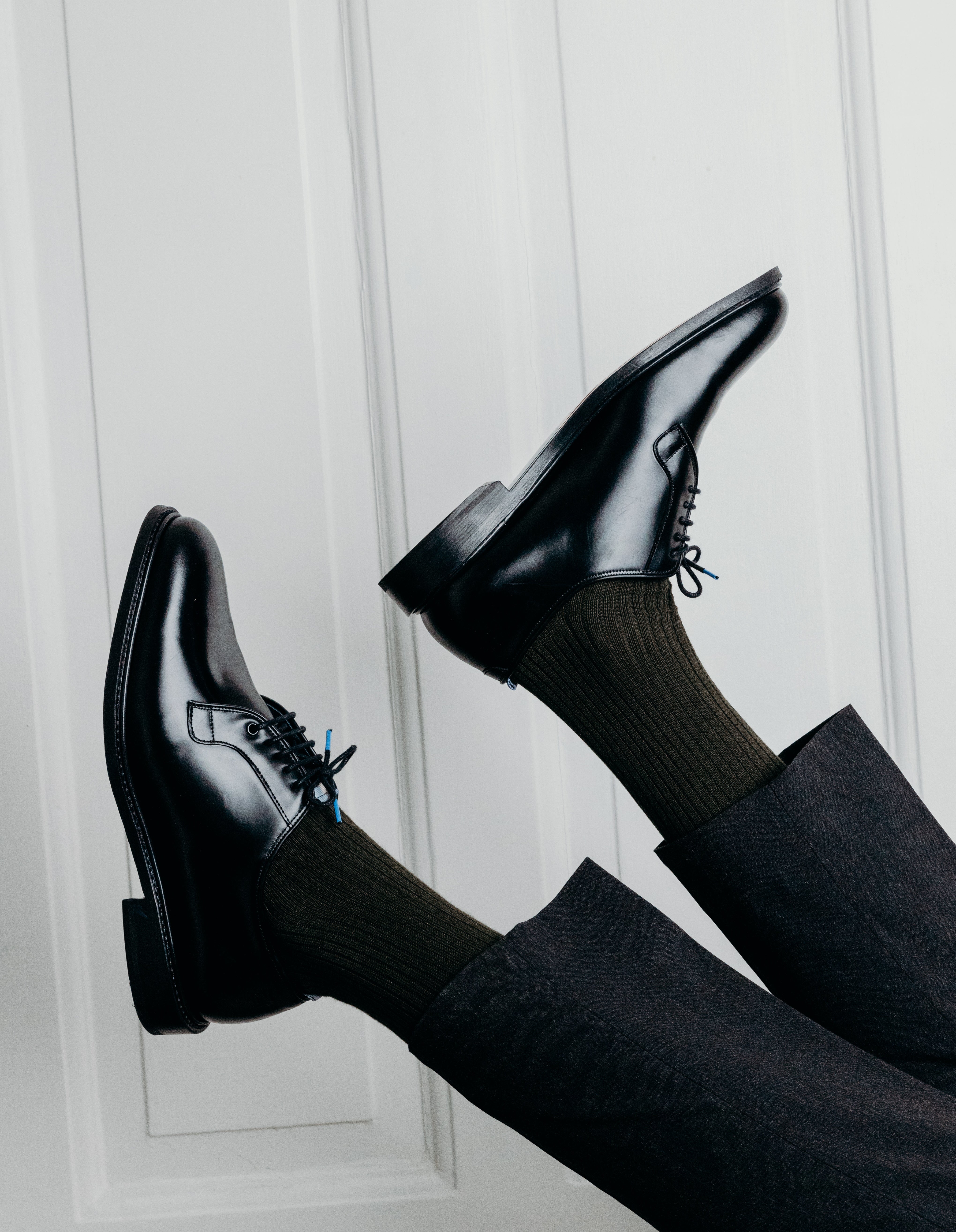 The ZOLE Black Derby